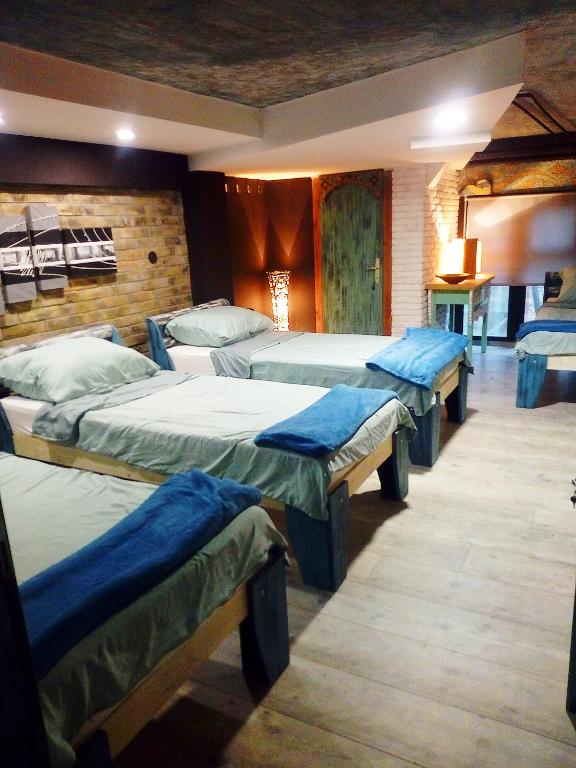 Номер (Кровать в общем номере для женщин с 4 кроватями), NapPARK Hostel