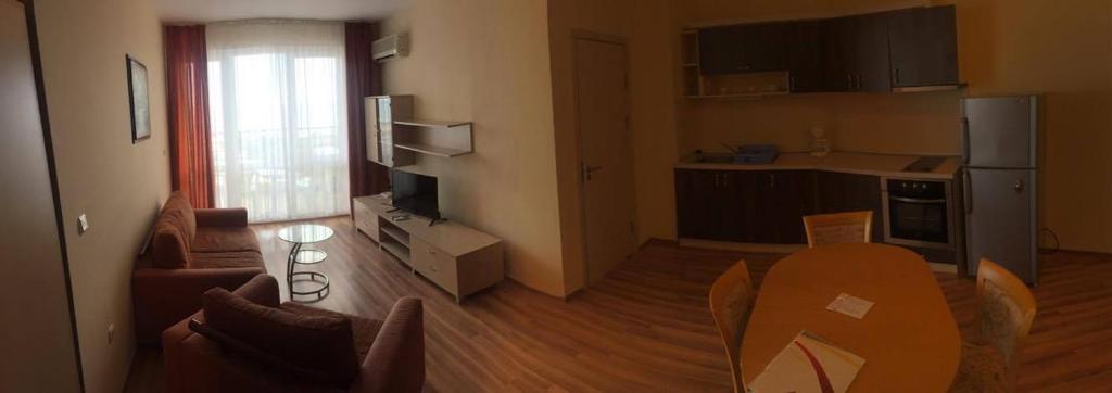 Апартаменты (Апартаменты с 1 спальней (для 3 взрослых)) апартамента Odessos Park Hotel - Все включено, Золотые Пески