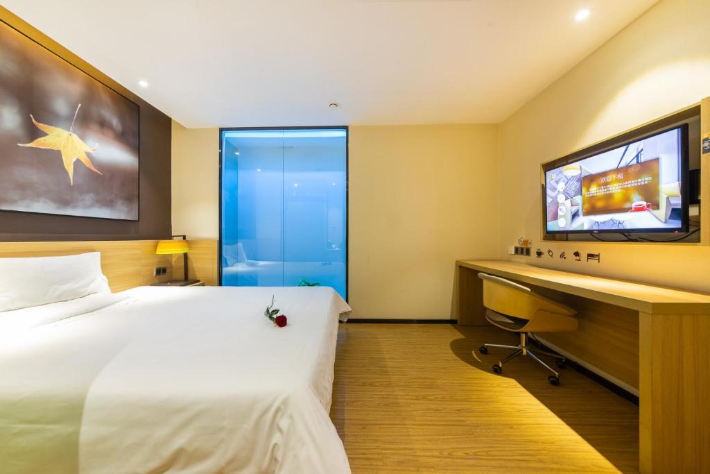 Двухместный (Mainland Chinese Citizens - IU Style Double Room), IU Hotel Chongqing Jiefangbei