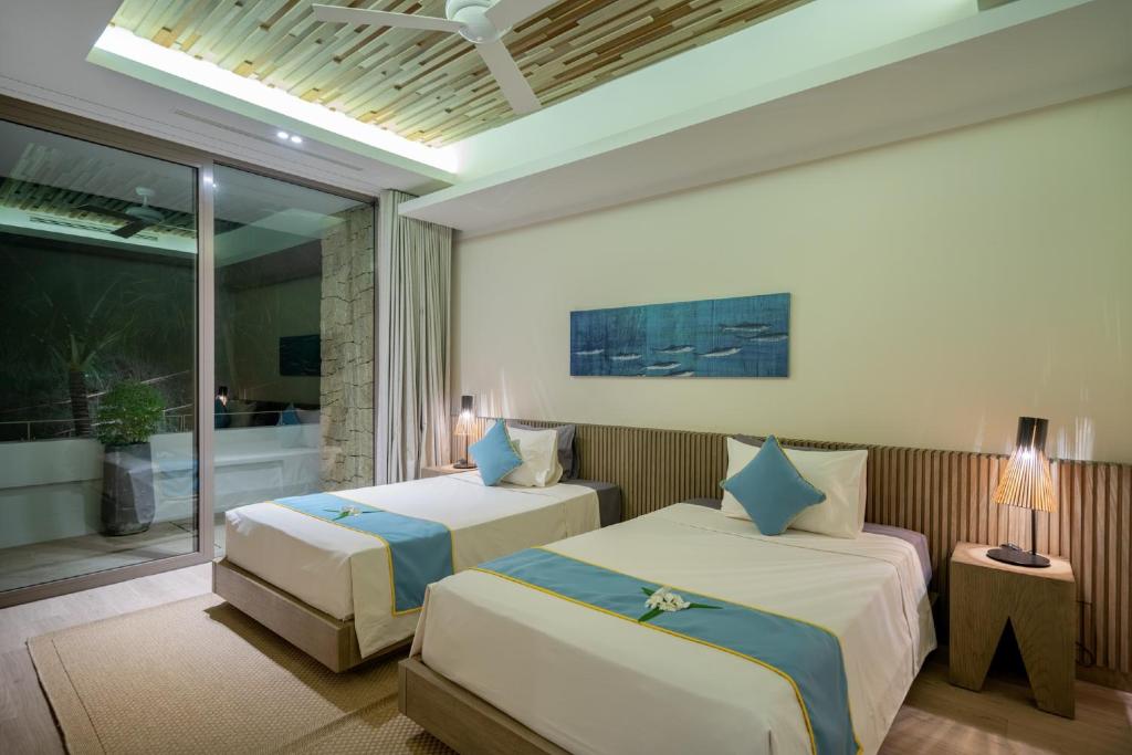 Вилла (Роскошная вилла рядом с пляжем), Mia Resort Nha Trang