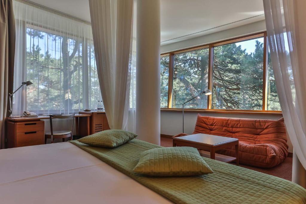 Двухместный (Двухместный номер Делюкс с 1 кроватью и доступом в спа-центр - Здание Luxury) отеля Palanga Spa Design Hotel, Паланга