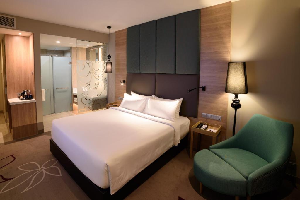 Двухместный (Superior Room with 1 Double Bed, Executive Floor), Mercure Selangor Selayang