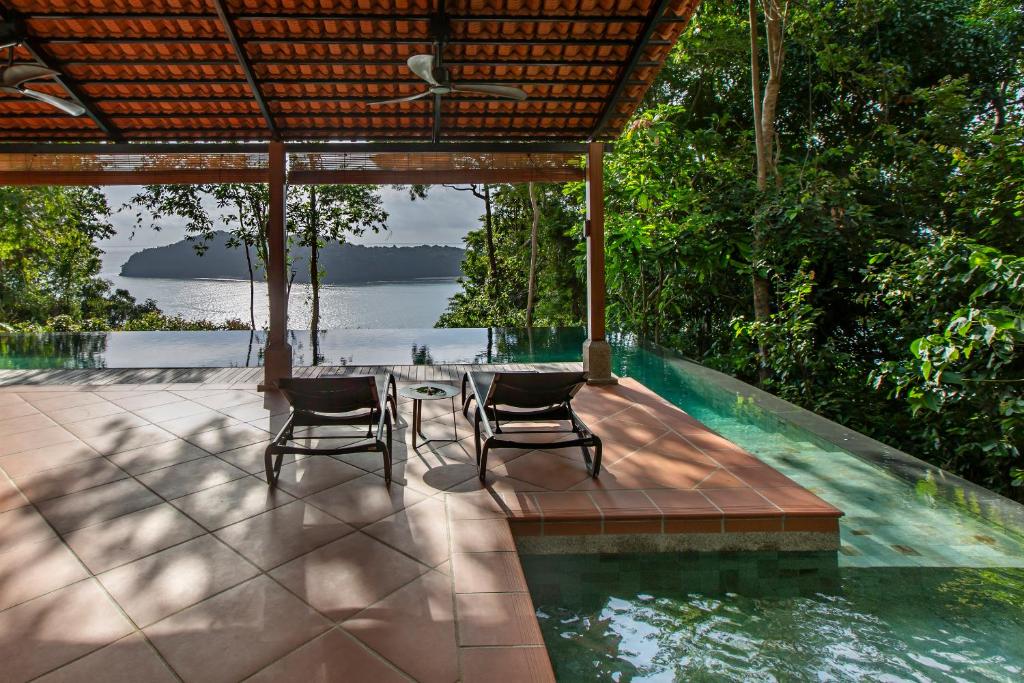 Вилла (Вилла Raya) виллы Ambong Pool Villas - Private Pool, Лангкави