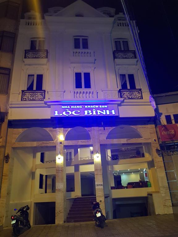 Loc Binh Hotel