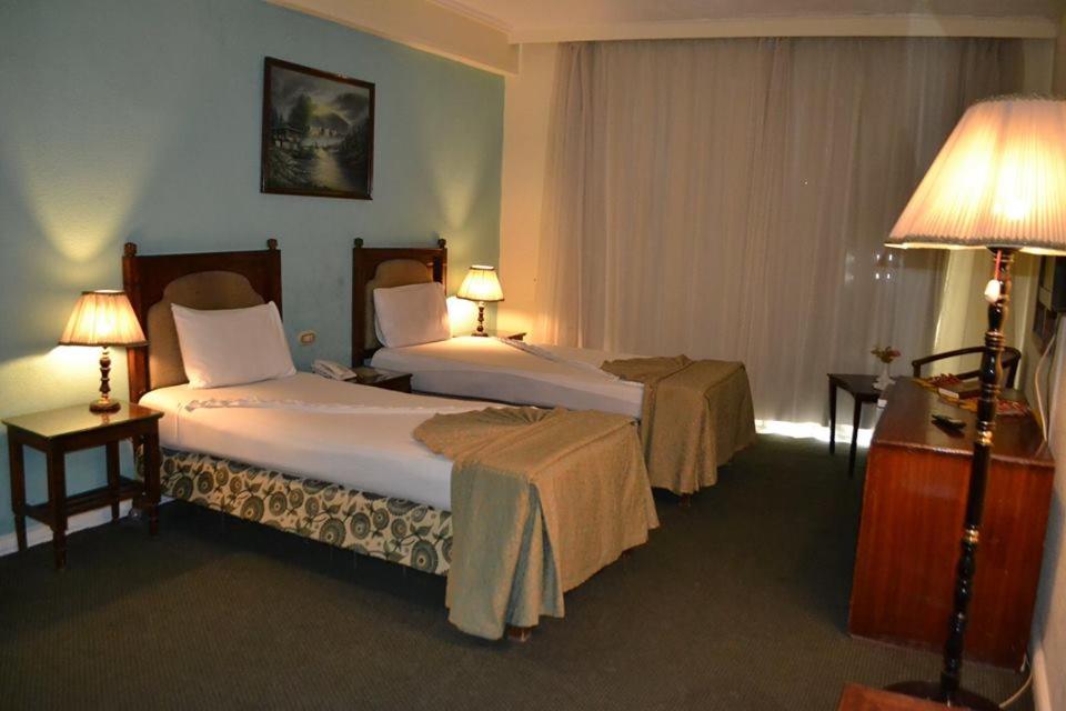 Двухместный (Двухместный номер с 1 кроватью с видом на море) отеля Kaoud Sporting Hotel, Александрия