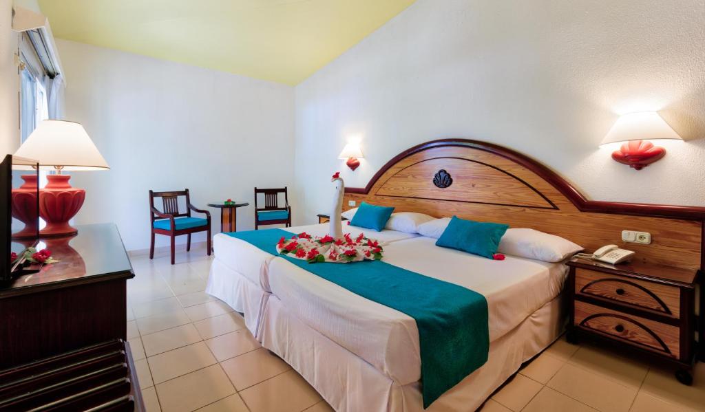 Одноместный (Стандартный двухместный номер с 1 кроватью (для 1 взрослого)) отеля Playabachata Resort, Сан-Фелипе-де-Пуэрто-Плата
