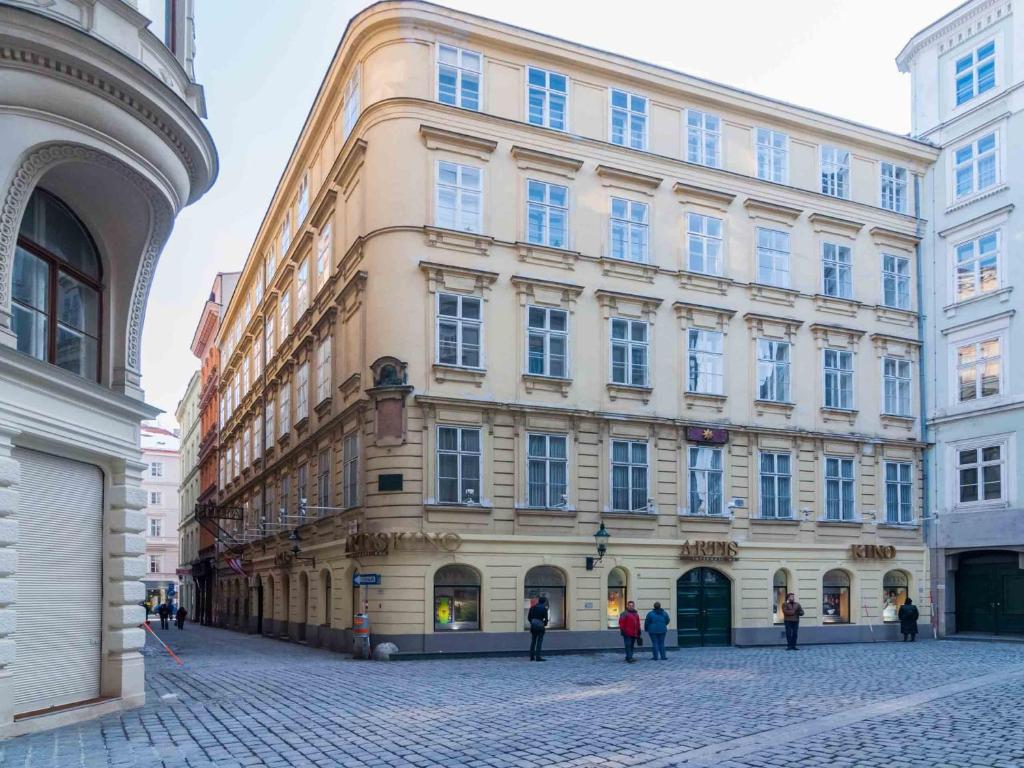 Апартаменты (Апартаменты с 2 спальнями: Schultergasse 5, 1010 Вена), Elegant Vienna