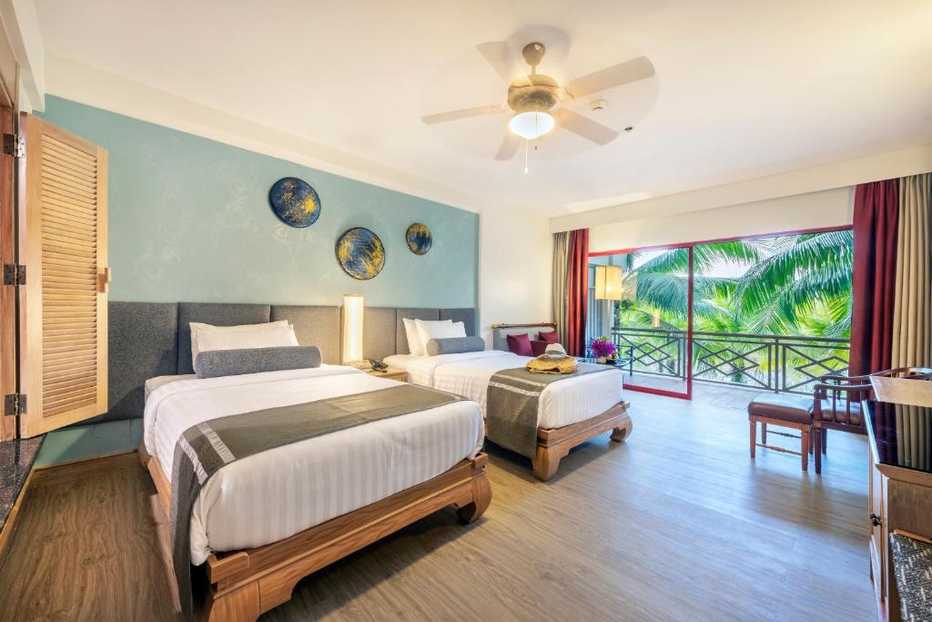Двухместный (Представительский двухместный номер с 1 кроватью или 2 отдельными кроватями) курортного отеля Krabi Thai Village Resort, Краби