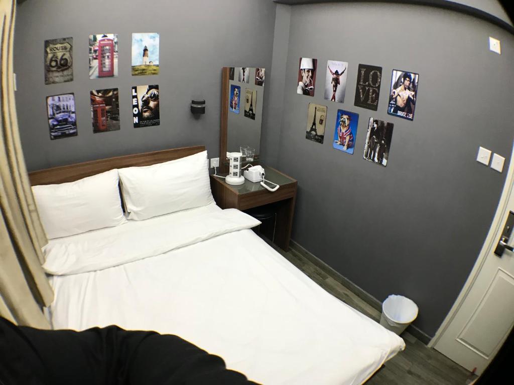 Двухместный (Улучшенный двухместный номер с 1 кроватью) гостевого дома Tong Luo Wan Hostel, Гонконг (город)