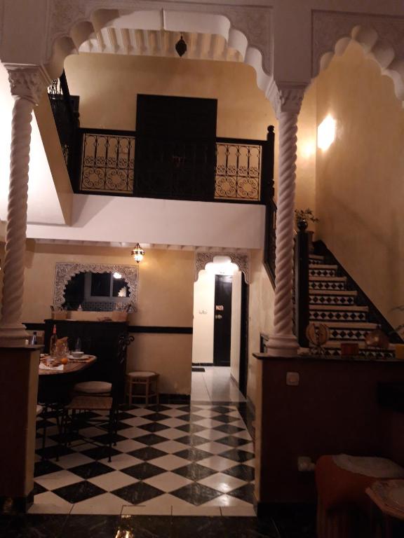 Номер (Дом с 3 спальнями), Riad Les Portes De La Medina