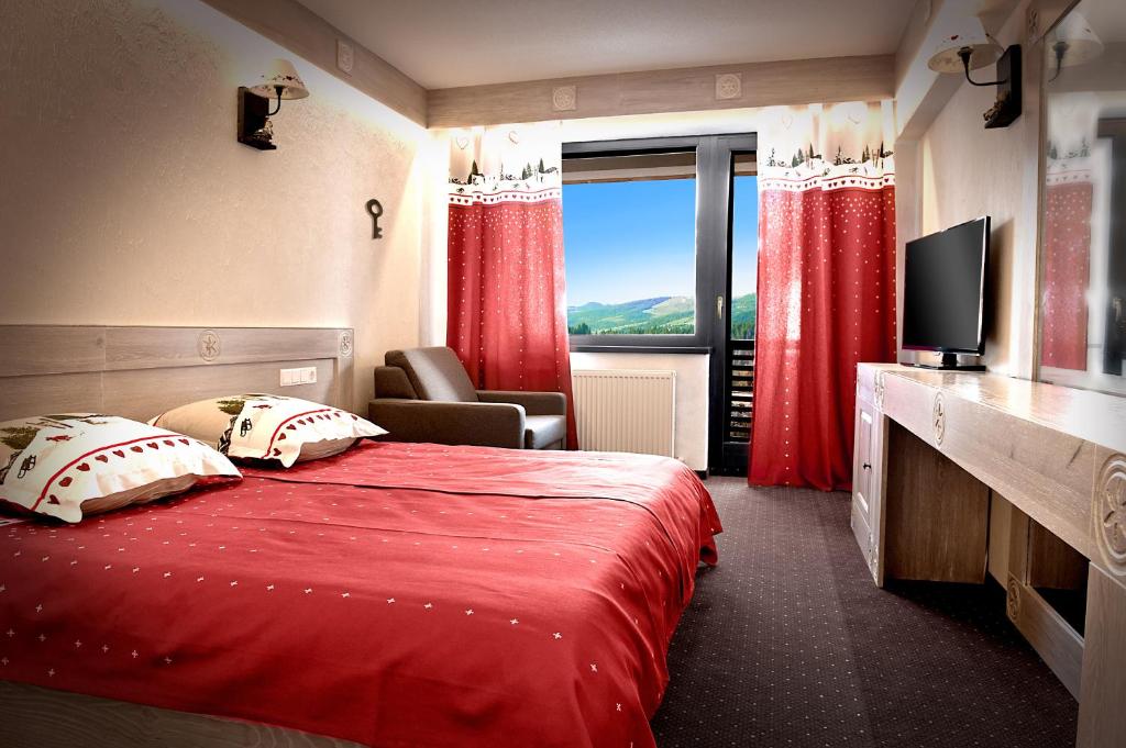 Двухместный (Двухместный номер с 1 кроватью - Бесплатный доступ в спа-центр) отеля Domeniul Dornei, Ватра-Дорней