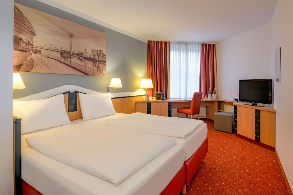 Двухместный (Улучшенный номер), Mercure Hotel Düsseldorf Ratingen