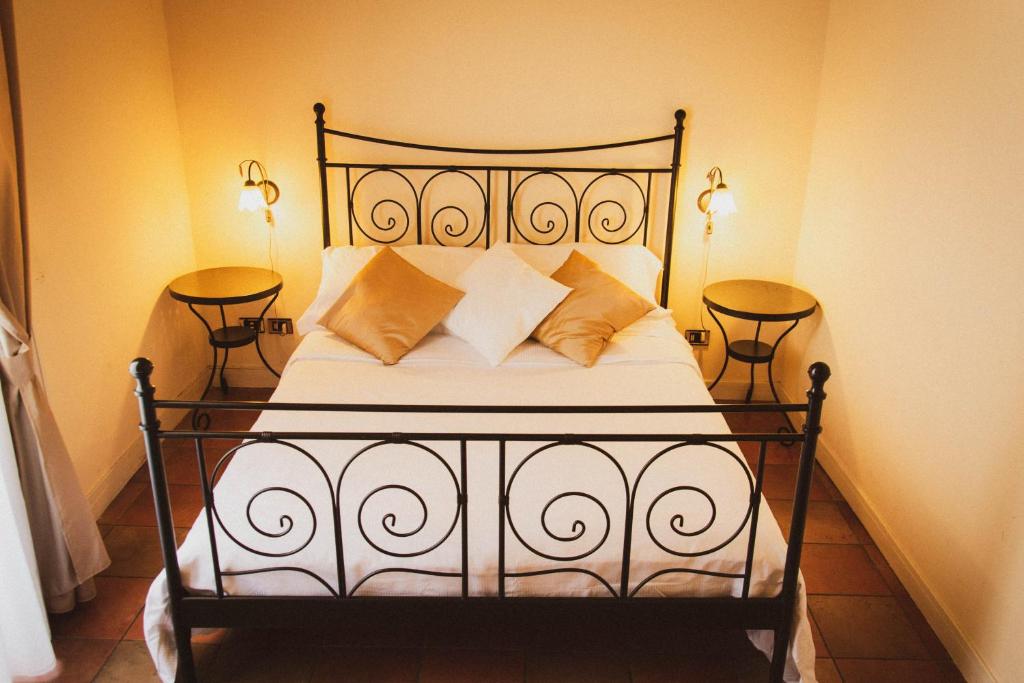 Двухместный (Двухместный номер с 1 кроватью или 2 отдельными кроватями) отеля Antica Dimora Caruso, Катания
