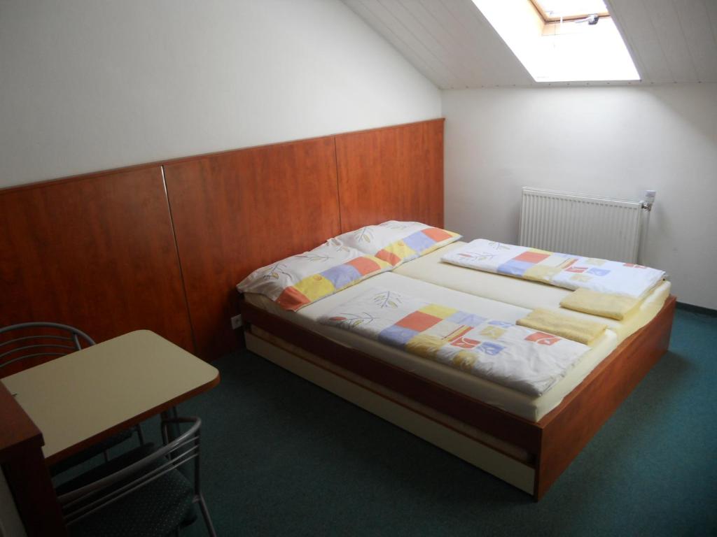 Двухместный (Двухместный номер с 1 кроватью или 2 отдельными кроватями) гостевого дома Penzion Kaplna, Сенец