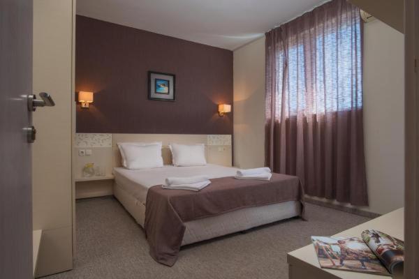 Апартаменты (Апартаменты с 1 спальней (для 3 взрослых и 1 ребенка)) отеля Hotel Eskada Beach - Все включено, Ахтопол