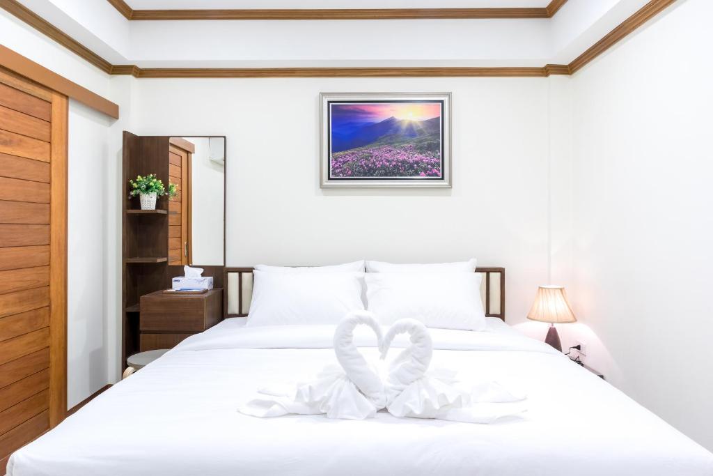 Двухместный (Номер Делюкс с кроватью размера «king-size») хостела Suthep Home & Hostel, Бангкок