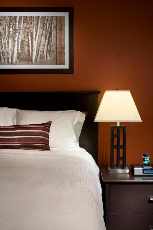 Двухместный (Номер Делюкс с кроватью размера «king-size») отеля Hotel Aspen, Аспен