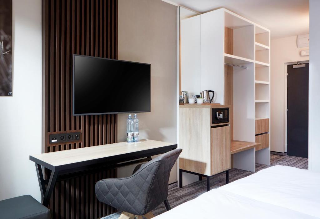 Двухместный (Двухместный номер Делюкс с 1 кроватью или 2 отдельными кроватями) отеля Orea Resort Horizont, Железна-Руда