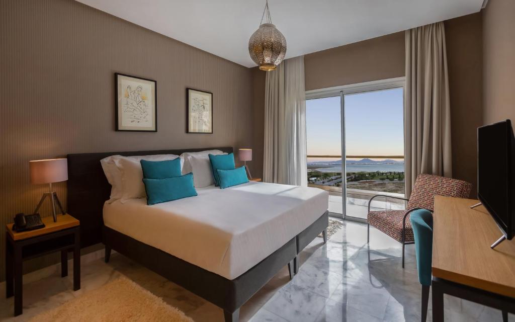 Сьюит (Люкс с видом на озеро), Les Berges Du Lac Tunis Suites