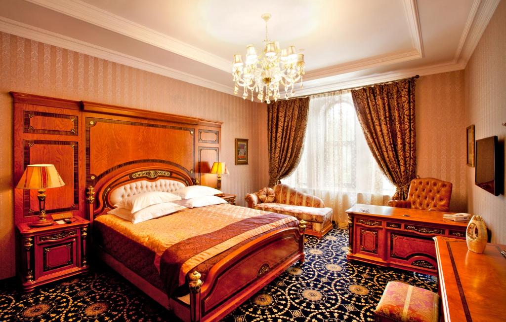 Сьюит (Президентский люкс) отеля Shah Palace, Баку