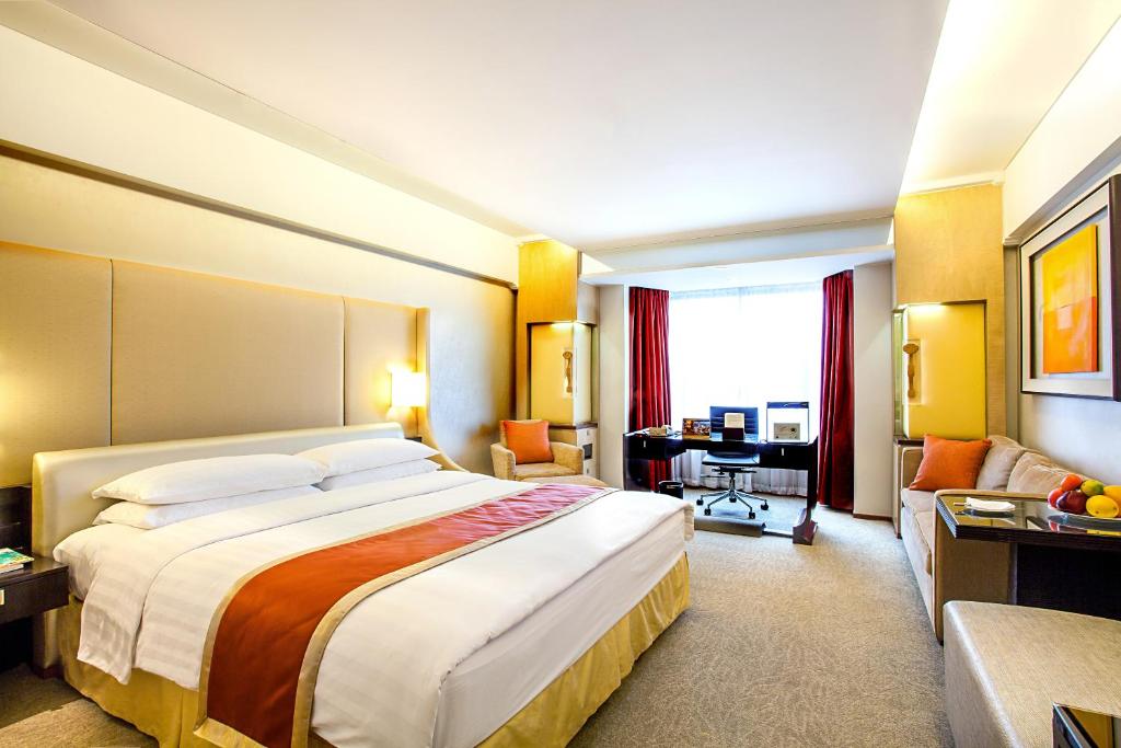 Двухместный (Номер Делюкс с кроватью размера «king-size» в садовом крыле) отеля Shangri-la Hotel Beijing, Пекин