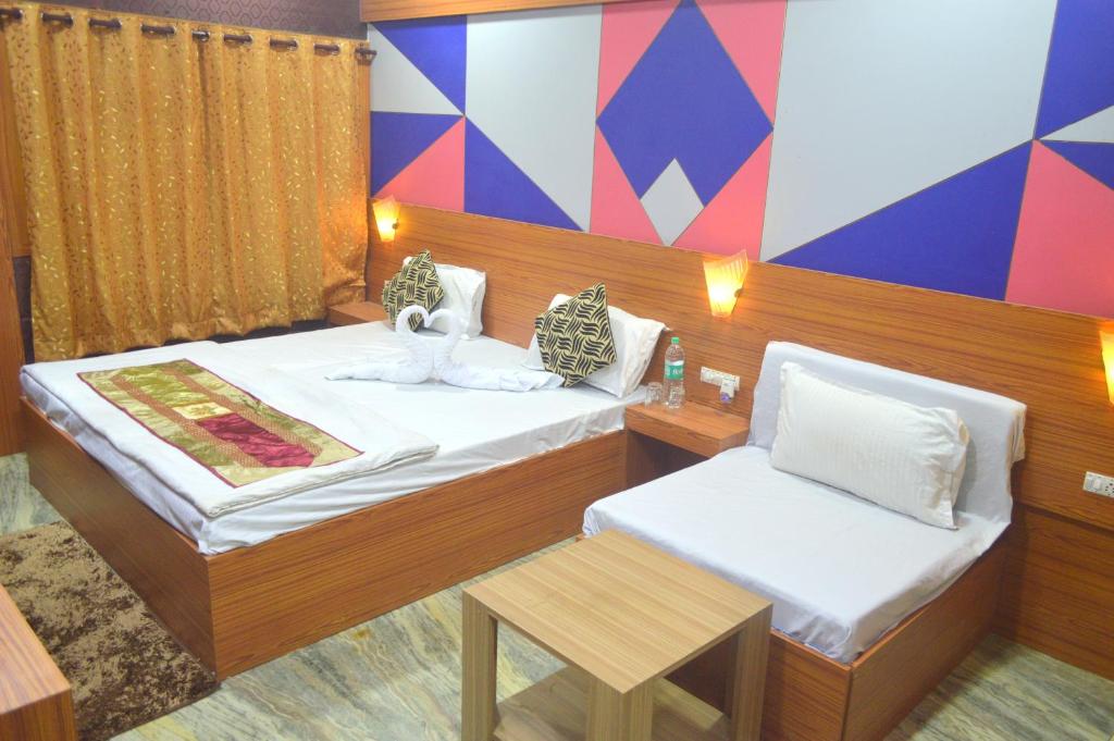 Отель Hotel Dhingra Residency, Джабалпур