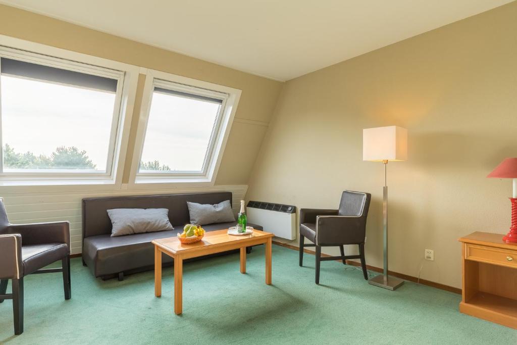 Двухместный (Двухместный номер с 1 кроватью и ванной) отеля Fletcher Hotel Resort Amelander Kaap, Гронинген