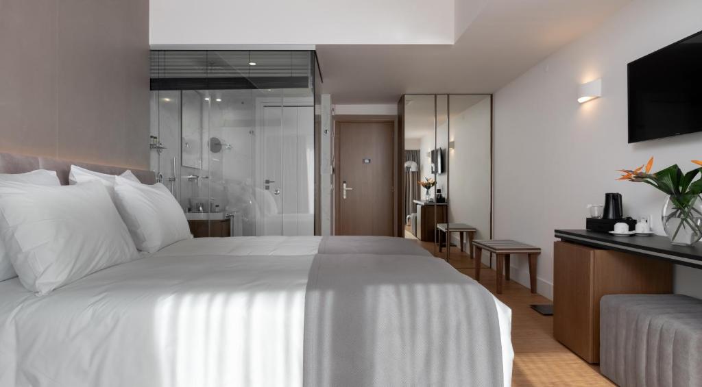 Двухместный (Стандартный двухместный номер с 1 кроватью или 2 отдельными кроватями) отеля Elia Ermou Athens Hotel, Афины