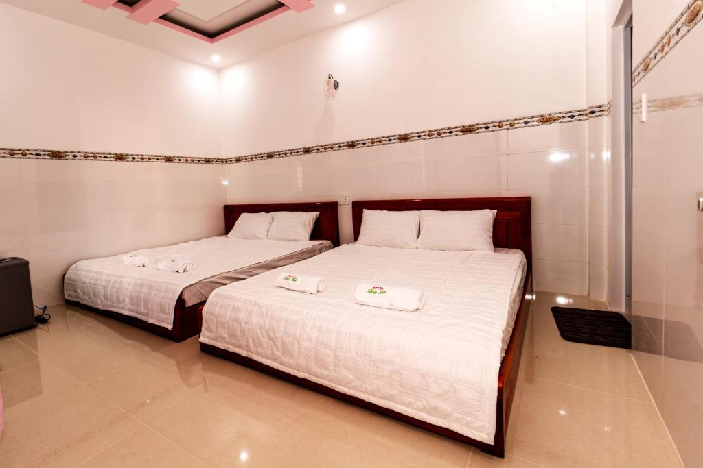 Четырехместный (Четырехместный номер с собственной ванной комнатой) отеля Hotel Thảo Lợi, Кондао