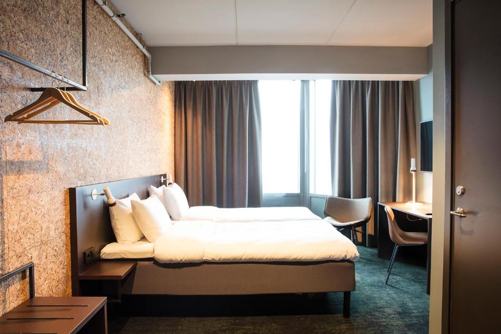 Двухместный (Улучшенный двухместный номер с 1 кроватью или 2 отдельными кроватями) отеля Comfort Hotel Kista, Стокгольм