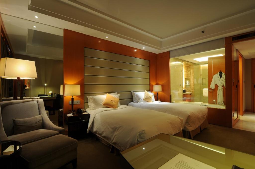 Двухместный (Улучшенный двухместный номер с 1 кроватью) отеля Sofitel Wanda Ningbo, Нинбо