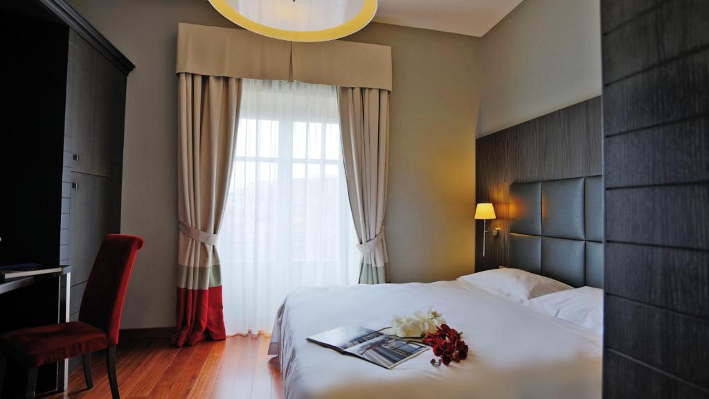 Двухместный (Улучшенный двухместный номер с 1 кроватью или 2 отдельными кроватями) отеля Hotel Porta Felice, Палермо