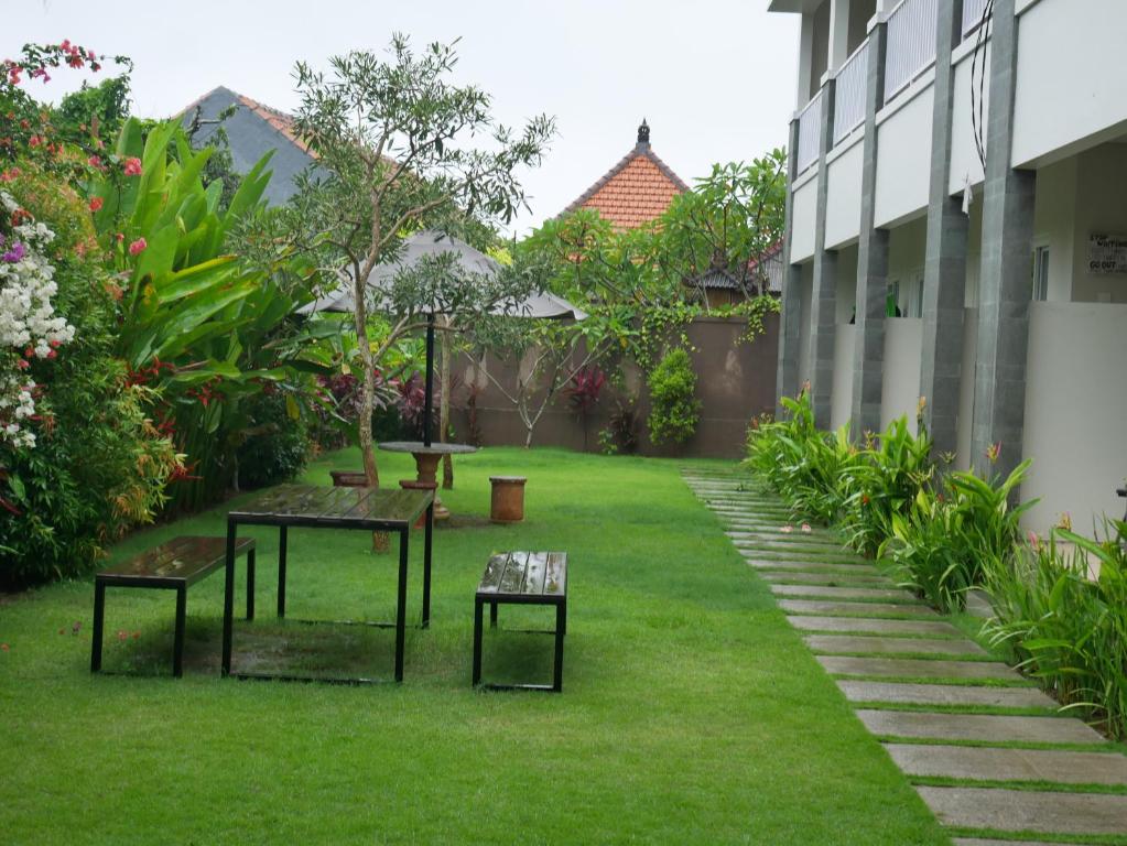 Двухместный (Бюджетный двухместный номер с 1 кроватью) гостевого дома Adi Bali Homestay, Улувату
