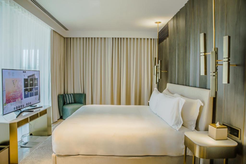 Апартаменты (Номер с 3 спальнями) курортного отеля Five Palm Jumeirah Dubai, Дубай