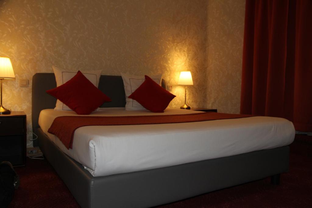 Двухместный (Стандартный двухместный номер с 1 кроватью) отеля Hotel De Spiegel, Антверпен