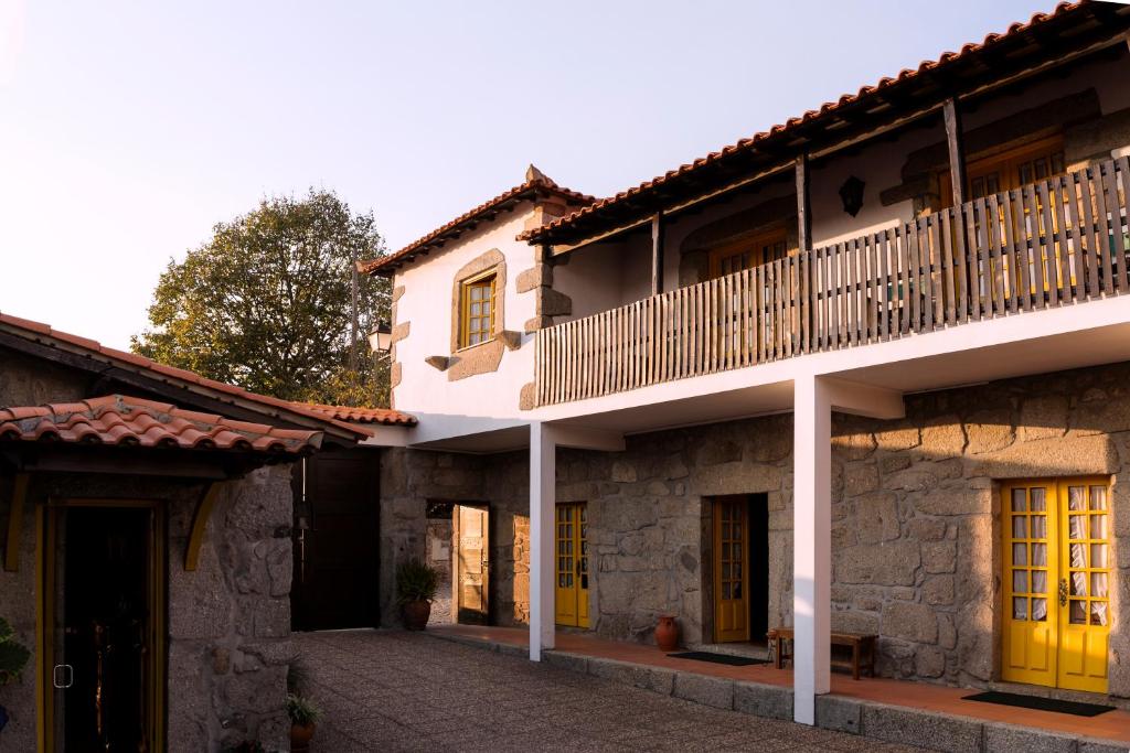 Апартаменты (Апартаменты с видом на бассейн) отеля Quinta Do Burgo - Turismo Rural, Амариш