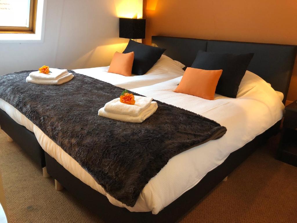 Двухместный (Стандартный двухместный номер с 2 отдельными кроватями) отеля Hotel de Keizerskroon Hoorn, Амстердам