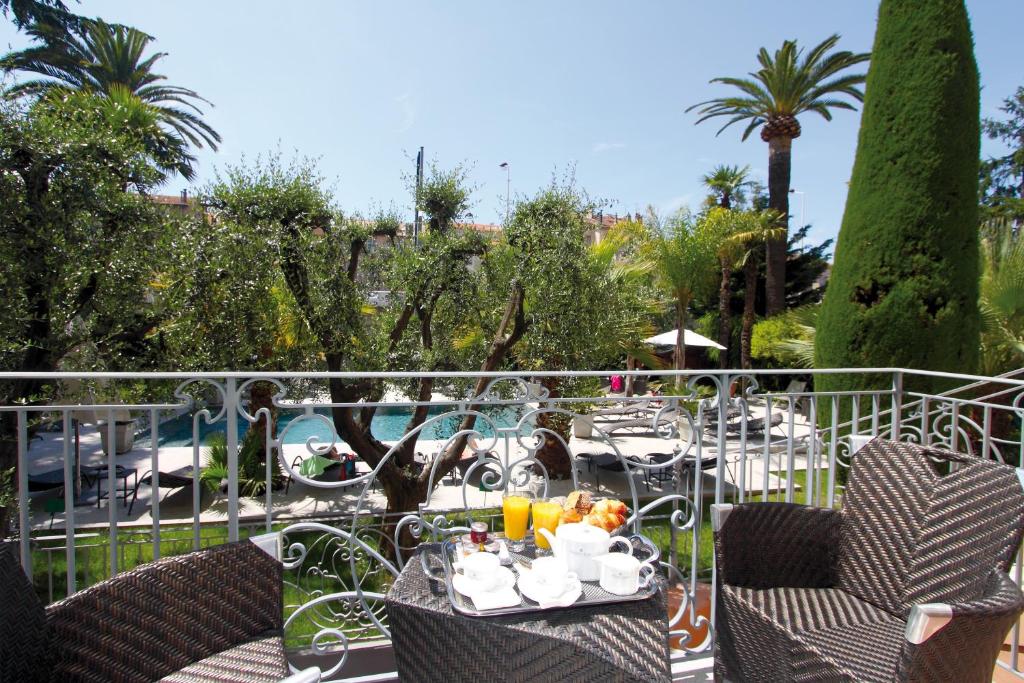 Сьюит (Двухуровневый люкс), Golden Tulip Cannes Hotel de Paris