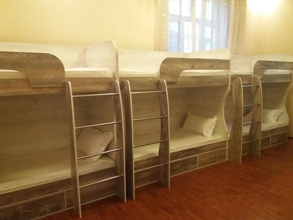 Номер (Кровать в общем номере для мужчин и женщин с 10 кроватями) хостела Памир, Душанбе