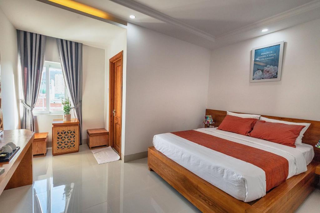 Двухместный (Стандартный двухместный номер с 1 кроватью) отеля La Castle, Вунгтау