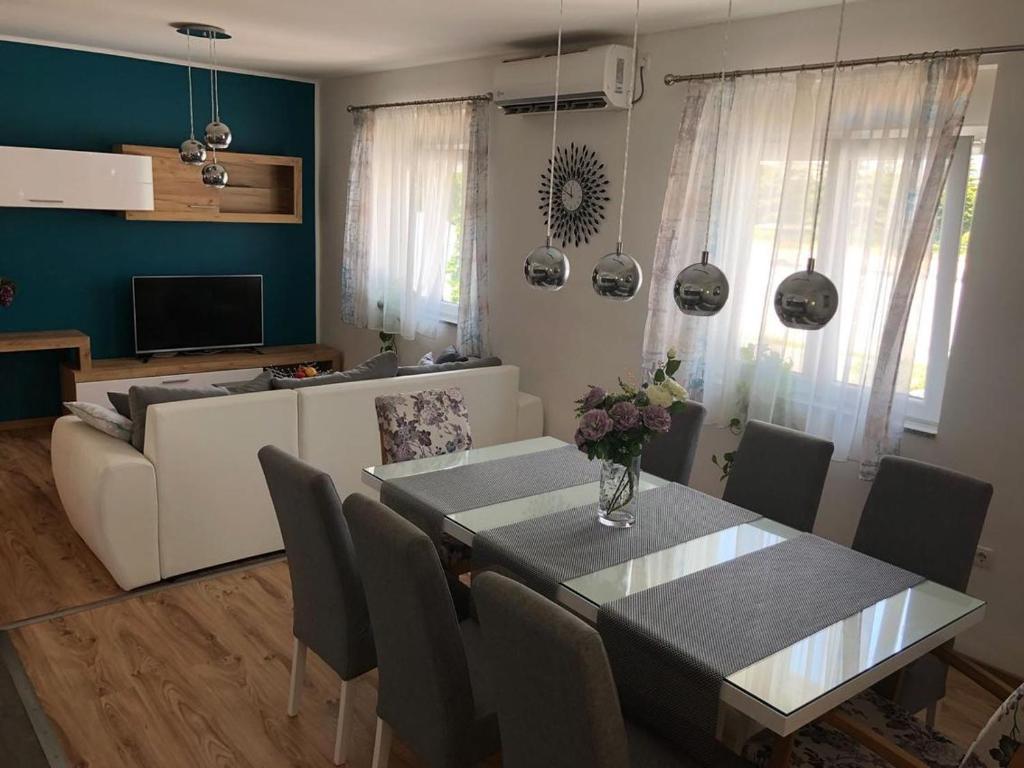 Номер (Дом для отпуска с 3 спальнями), Holiday Home Zadar 14133