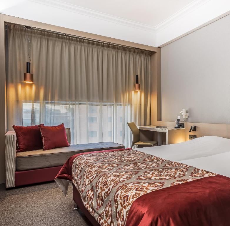 Двухместный (Улучшенный двухместный номер с 1 кроватью или 2 отдельными кроватями) отеля Airotel Stratos Vassilikos Hotel, Афины