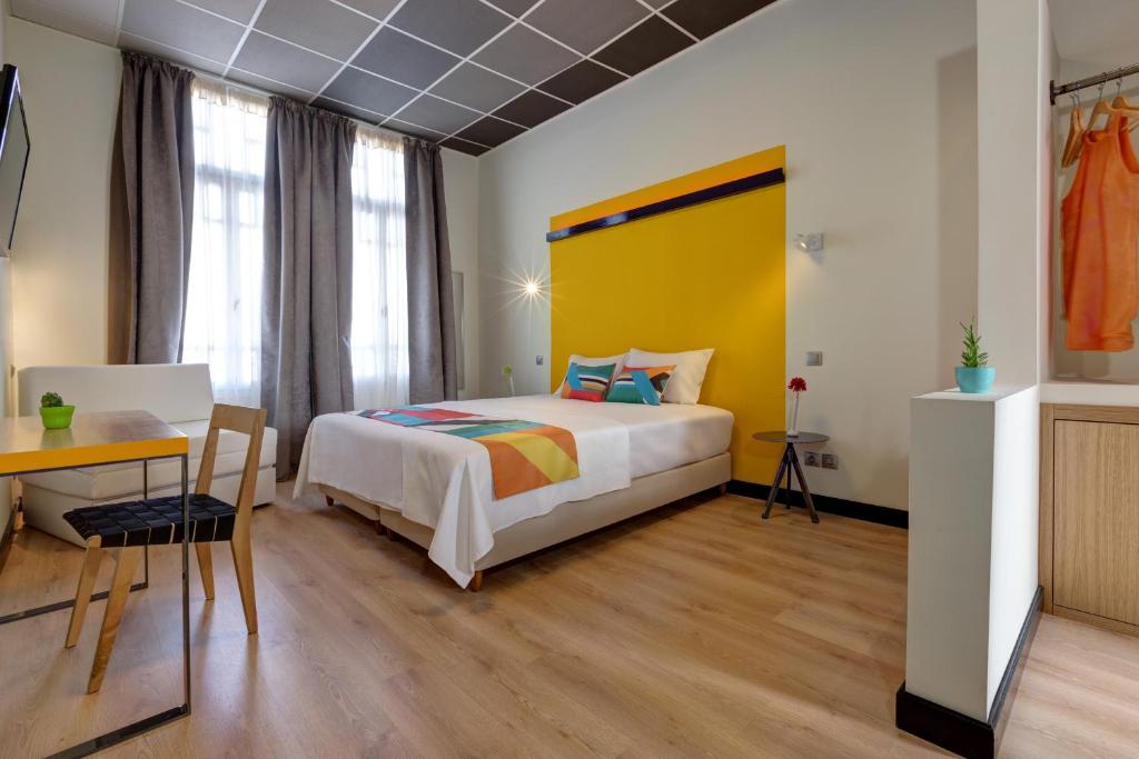 Двухместный (Представительский двухместный номер с 1 кроватью Fresh) апартамента Colors Ladadika Central, Салоники
