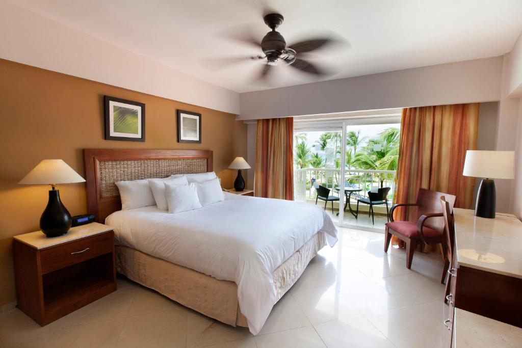 Двухместный (Улучшенный двухместный номер с видом на океан) курортного отеля Occidental Caribe - All Inclusive, Пунта-Кана