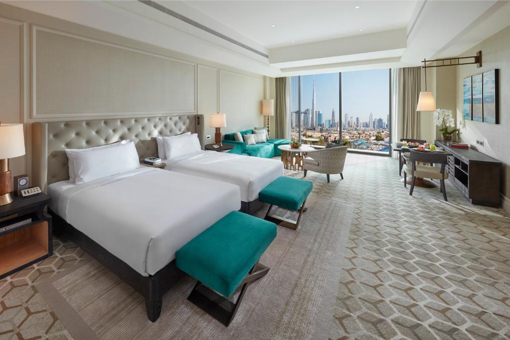 Двухместный (Улучшенный двухместный номер с 1 кроватью) курортного отеля Mandarin Oriental Jumeira, Dubai, Дубай