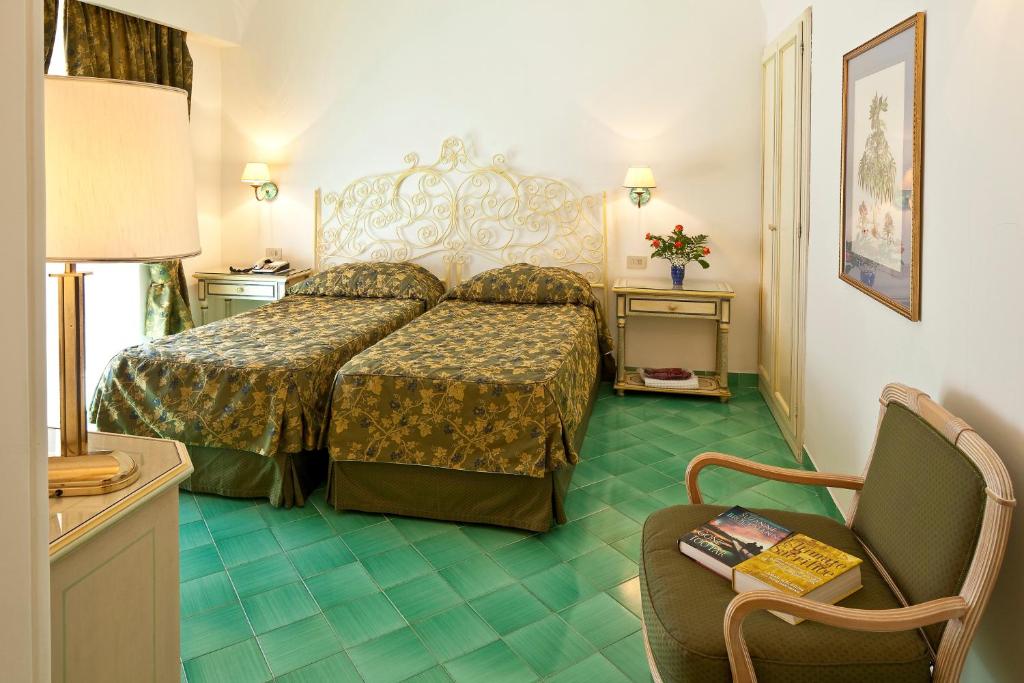 Двухместный (Стандартный двухместный номер с 1 кроватью или 2 отдельными кроватями) отеля Grand Hotel Il Moresco, Искья