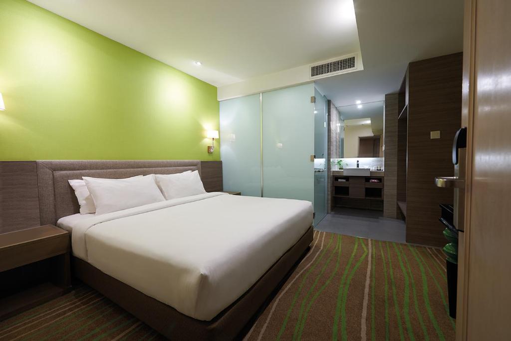Двухместный (Cosmo Room King) отеля Cosmo Hotel Kuala Lumpur, Куала-Лумпур