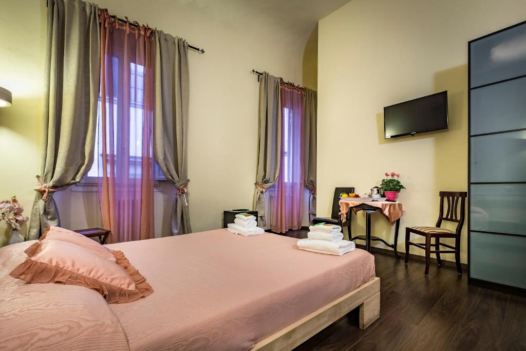 Двухместный (Улучшенный двухместный номер с 1 кроватью или 2 отдельными кроватями) отеля B&B De Biffi, Флоренция