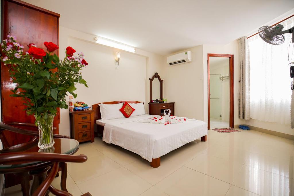 Двухместный (Номер с кроватью размера «queen-size») отеля Nguyen Ha Hotel, Вунгтау