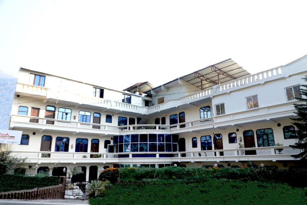 Отель Ayush Hotel (A member of Petals Hotels and Resorts), Rishikesh, Ришикеш